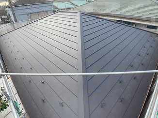 外壁・屋根リフォーム 錆びにくく優れた断熱性能を持つ屋根