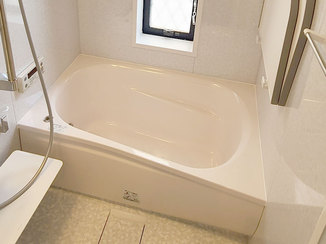 バスルームリフォーム 寒さ対策ばっちりな、快適に入浴できるバスルーム